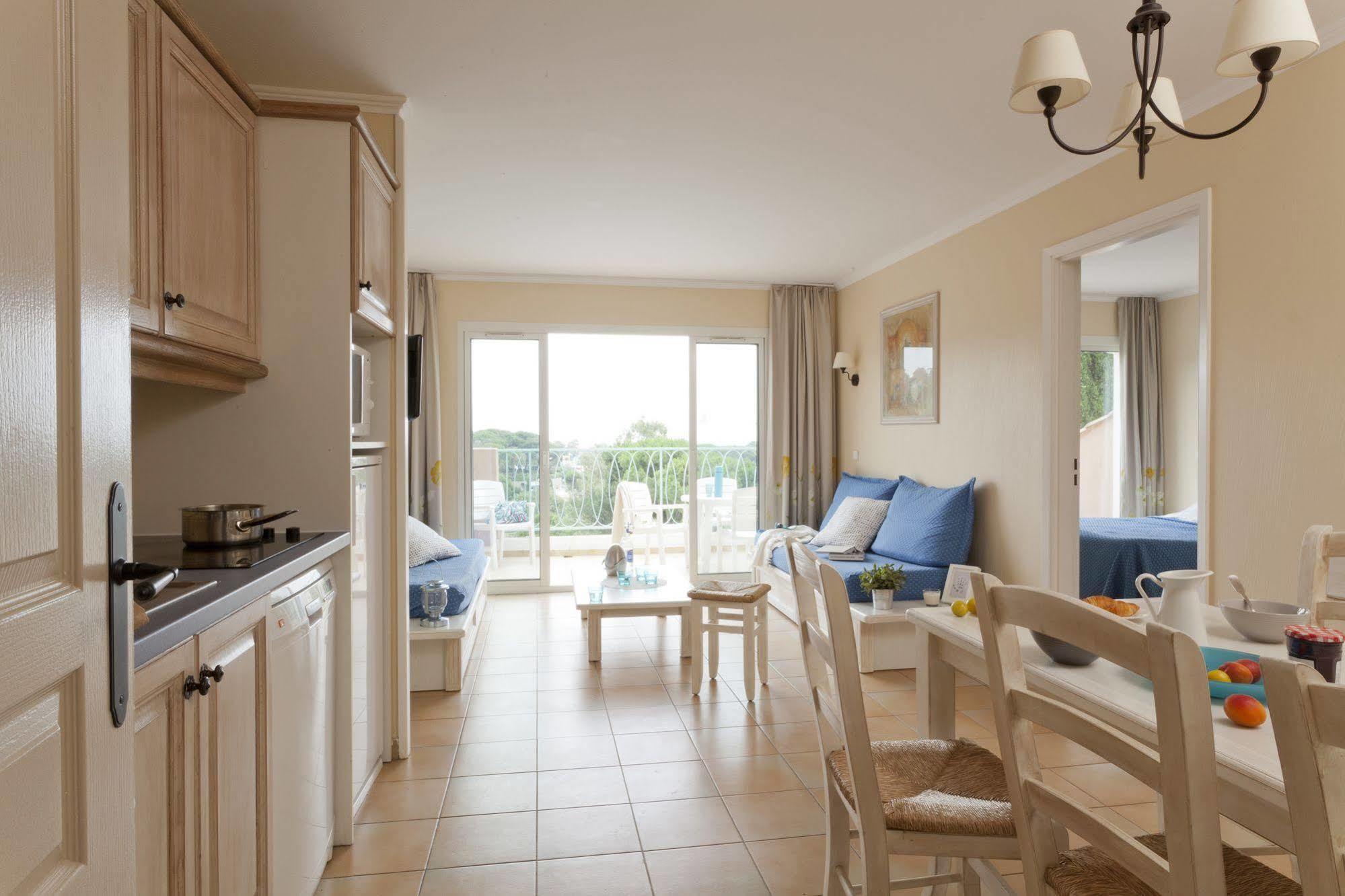 لي إيسامبر Pierre & Vacances Residence Les Rivages Des Issambres المظهر الخارجي الصورة